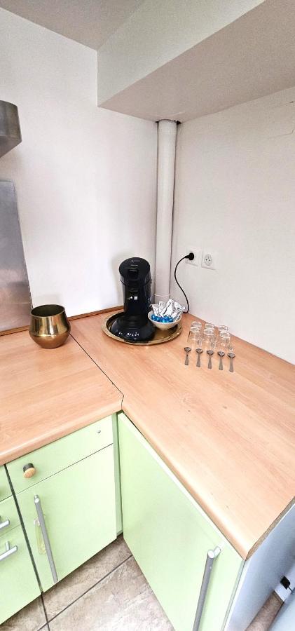 Aux Clefs Des Sacres - Le Barbatre Apartment Reims Ngoại thất bức ảnh